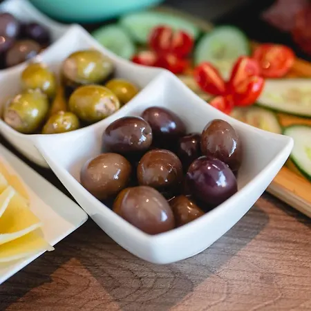 Bed & Breakfast Privilege 3*