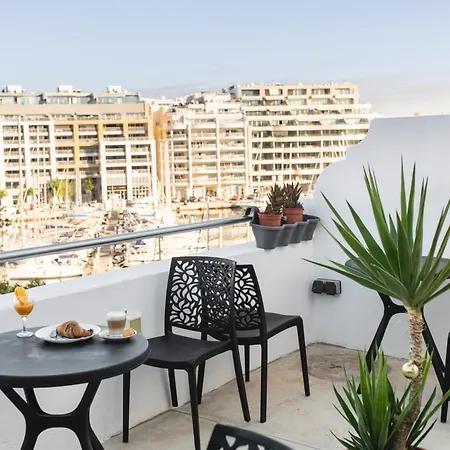 לינה וארוחת בוקר Privilege 3*